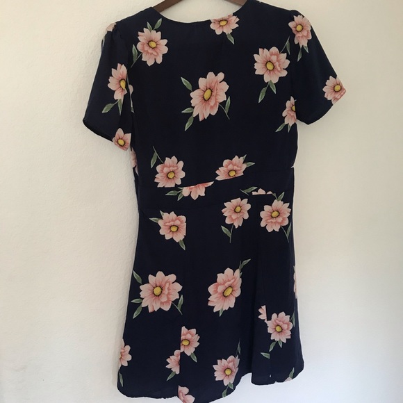 Altar’d State Mini Sun Dress Blue Floral T… - Picture 4 of 5